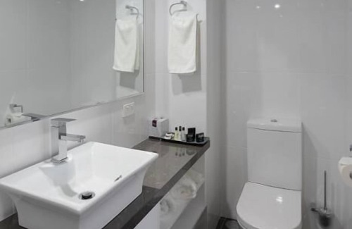 Parkes Hotel | Aastro Dish Motor Inn