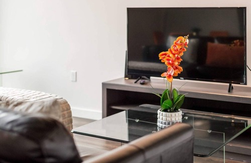 Ohio City Apartment | Abbey 2BD/1BA 1 - Two Bedroom Apartment, Sleeps 3