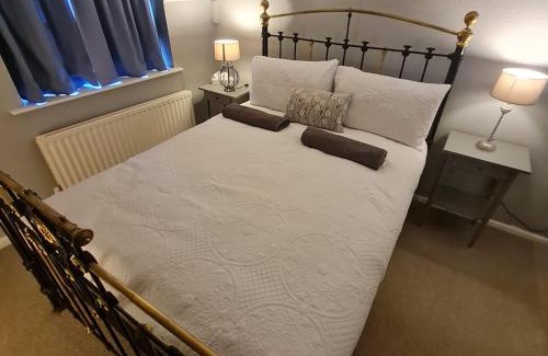 Shrewsbury House | Abbey Cottage