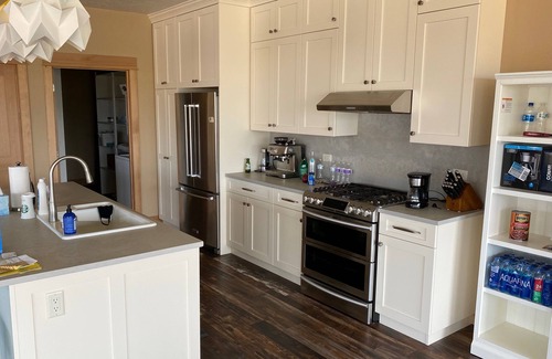 Grantsdale Cabin | ABC acres' Range View Cabin - Agritourism & Adventure in MT's Bitterroot Valley!