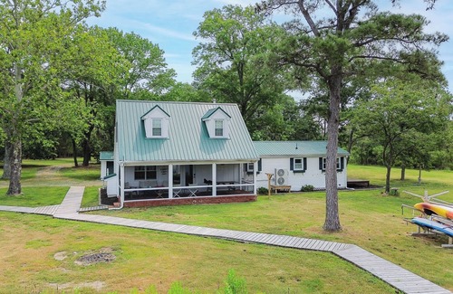 Taylors Island House | About Time-Main House