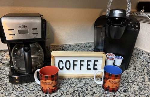 Pigeon Forge Condo | Above It All Penthouse/2 King En-suite bedrooms/Amazing Views/Resort Amenities