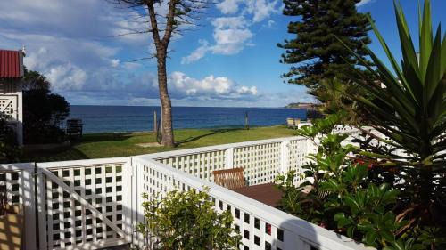Narrabeen Apartment | Absolute Beachfront 2BR Pet-Friendly Terrace - The Coachhouse