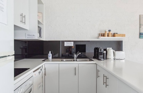 Ledge Point Apartment | Absolute beachfront villa, Ledge Point