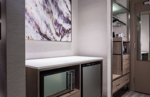 Medford Hotel | AC Hotel by Marriott Boston North