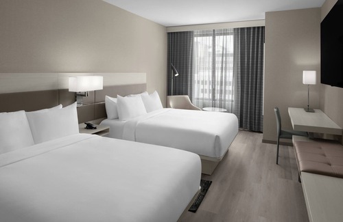 Downtown Hotel | AC Hotel St. Louis Clayton