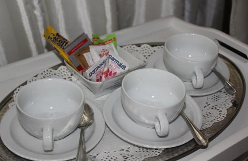 The Msunduzi Cabin | Acacia Bush Lodge