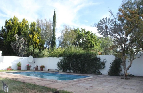 Prince Albert House | Acacia Cottage