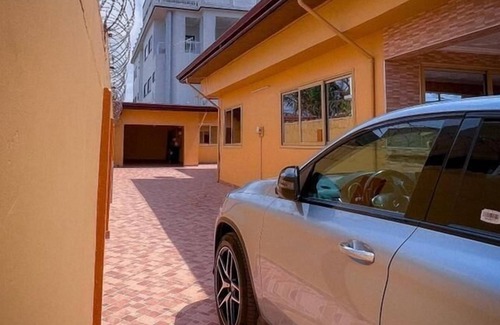 Bono East Region House | Accra-5Bedroom-3Bathroom-PrivateParking