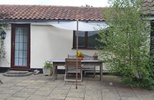 Runham Apartment | ACE OF DIAMONDS - Double with Ensuite