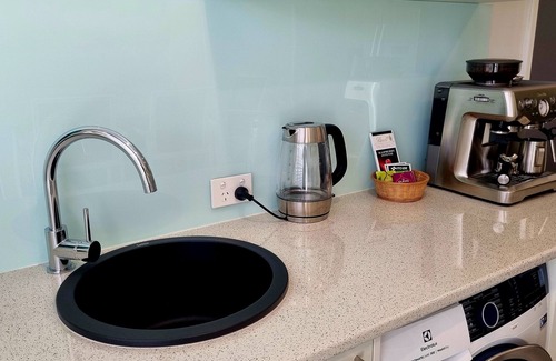 Dunsborough House | Ace on Par Studio- Central Dunsborough