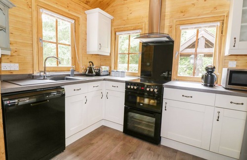 Saxmundham Cottage | Acorn Lodge