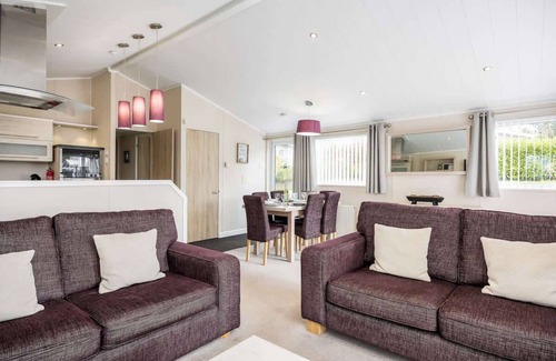 Hamworthy House | Acorns Summary: Three