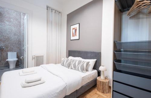 Koukaki Apartment | Acropolis View Rooftop Garden & Jacuzzi