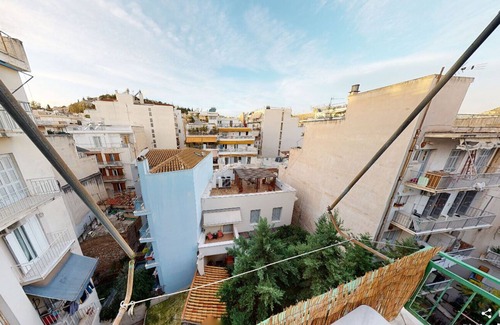 Koukaki Apartment | Acropolis view vintage style apartment