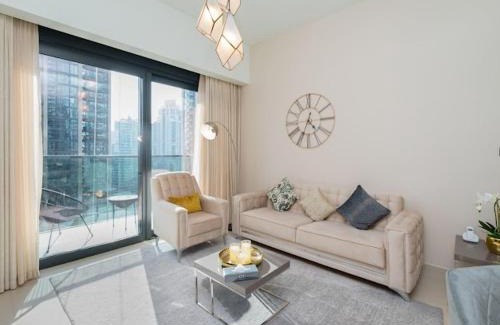 Downtown Dubai Apartment | ACT ONE tower near apart Burj Khalifa,Dubai mall