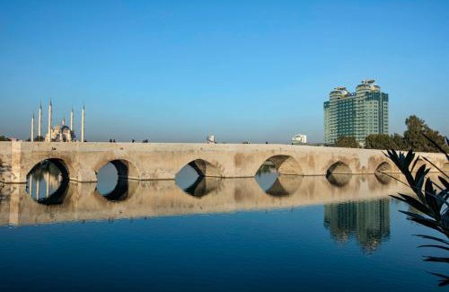 Yuregir Hotel | Adana HiltonSA Hotel