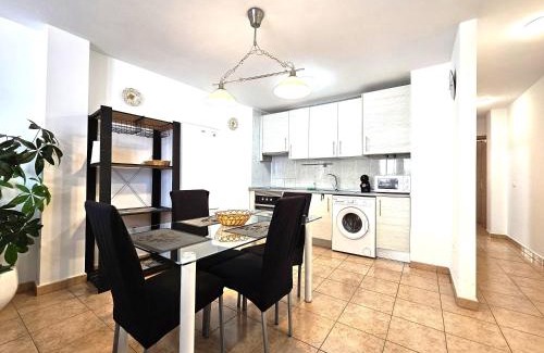 Los Abrigos Apartment | Adas Home, Los Abrigos, Wifi and Near the Beach