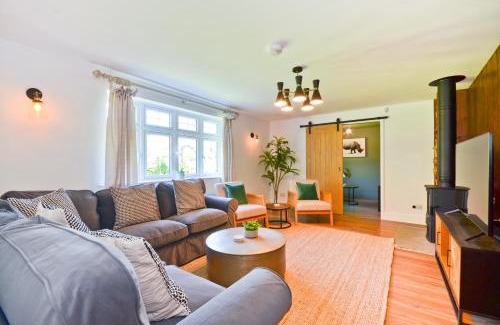 Adgestone Villa | Adgestone Villa - A Luxurious Countryside Escape with Heated Pool, Near Sandown Beach, Dog Friendly in Rural Sandown - Perfect Getaway for Family & Friends