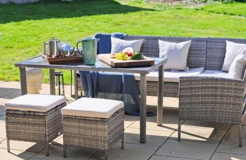 Adgestone Villa | Adgestone Villa - A Luxurious Countryside Escape with Heated Pool, Near Sandown Beach, Dog Friendly in Rural Sandown - Perfect Getaway for Family & Friends