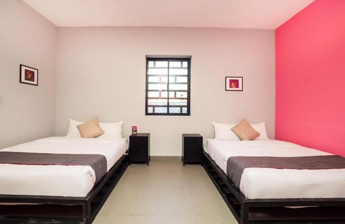 Monterrey Centro Hotel | ADHOC Cintermex