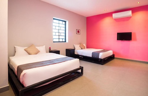 Monterrey Centro Hotel | ADHOC Cintermex