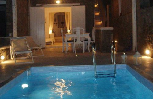 Agios Ioannis House | Admiralty House