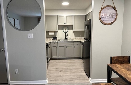 Jasper Apartment | Adorable Boho Style 2/1 Apt