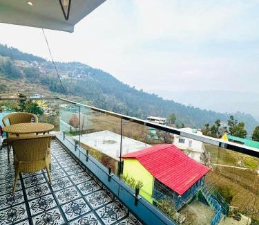 Kaul Apartment | Advaya Stays Luxury 1BHK Villa- The Sunrise Studio