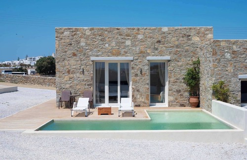 Ano Mera Apartment | Adyton Lux Suite, Mykonos Private Pool Experience