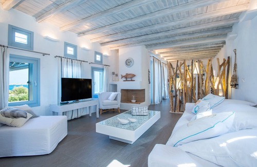 Chrissi Akti Villa | Aelia Master Villa with Sea View and Private Pool