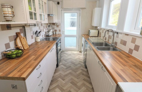 Cynonville Cottage | Afan House