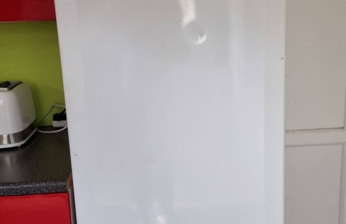 Bradford House | Affordable 2-Bed house for Rent Near Bradford City Center – Budget Accommodation