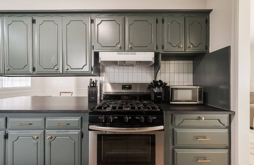 Oklahoma City House | Affordable Comfort w/Garage Parking