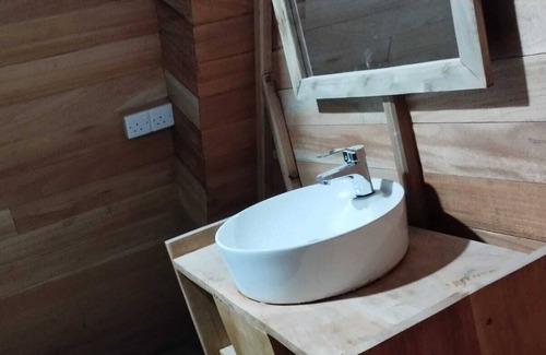 Ella Bed & Breakfast | Aframe, Lasitha Ella Treehouse