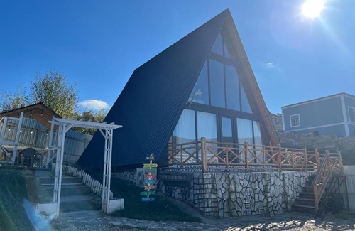 Qechresh Ski Chalet | Aframe quba