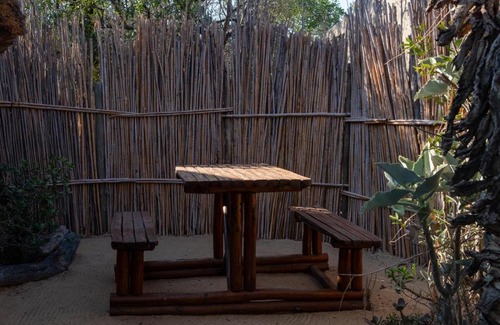 Thorny Bush Game Reserve Cabin | African Sky Bush Camp