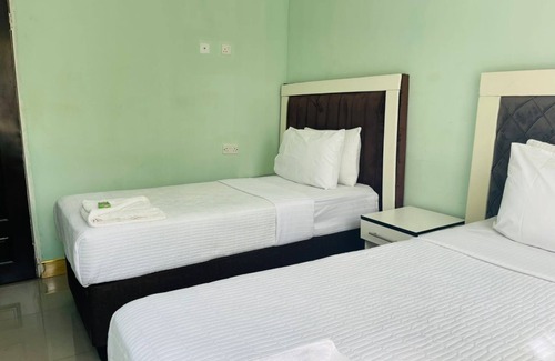 Lusaka Cabin | Afro Varieties Lodge