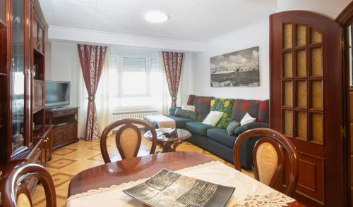 Carballo Apartment | AG Piso Isabema a 400m del centro de Carballo