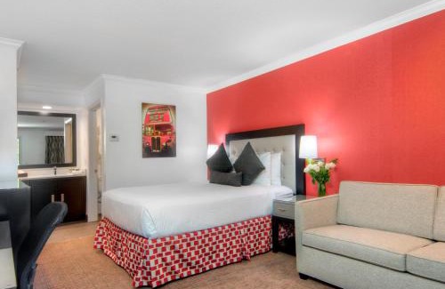 Davis Hotel | Aggie Inn, an Ascend Collection Hotel