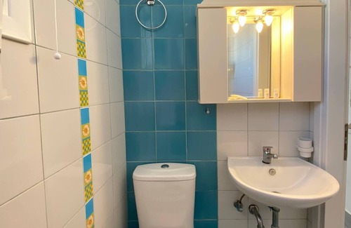 Megas Gialos House | Agnadi Syros Beachfront Studios & Rooms