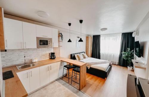 Resita Apartment | AGOLL Victoria - self checkin