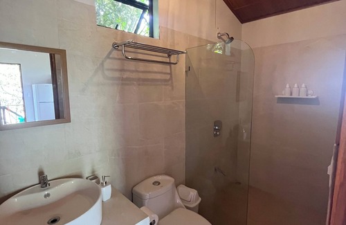 Florencia Cabin | Agradable Cabaña de Montaña - El Laurel