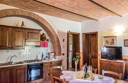Lajatico House | AGRITURISMO CASANUOVA - Old kitchen apartment