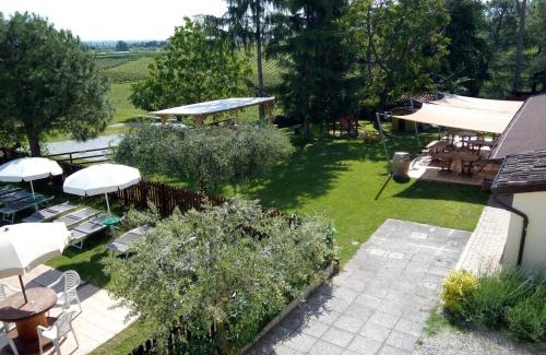 Oriolo dei Fichi House | Agriturismo e Cantina La Sabbiona