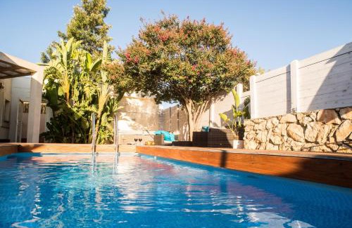 Kfar Vradim Cabin | Ahuzat Van Gogh