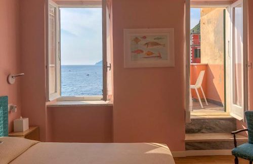 Riomaggiore House | Ai Pesci Room Rental