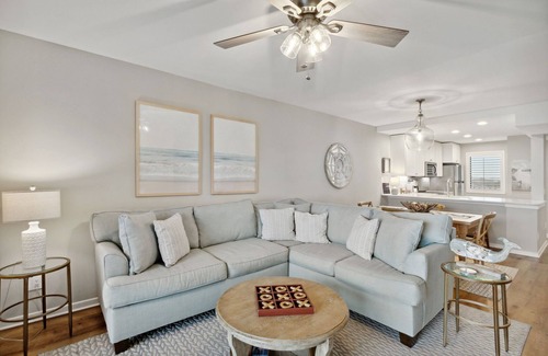 Fernandina Beach Condo | AIP RESORT,5th FLOOR, TURTLE DUNES,STEPS TO THE BEACH AND POOL, RENOVATED