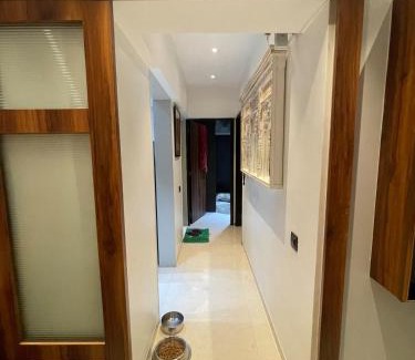 Malad West Apartment | Airnest Stays- Bohemian