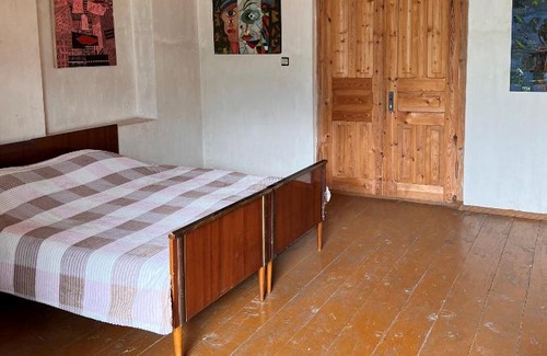Ambrolauri House | AISI